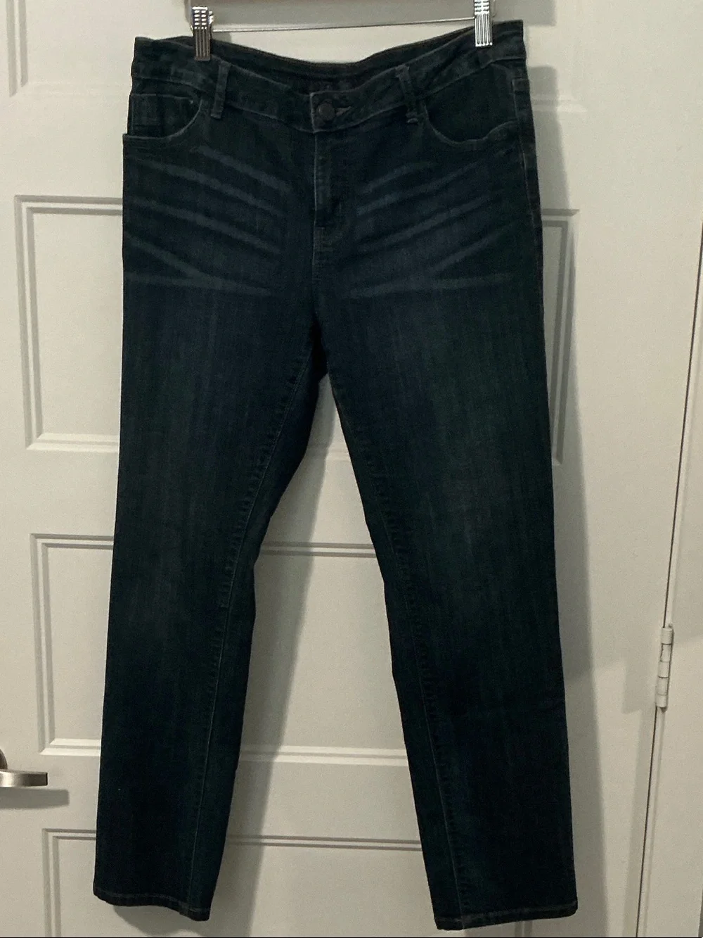 Vera Wang Dark Blue Straight-Leg Jeans
